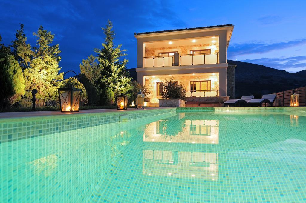 Villa Unique Divarata Exterior photo